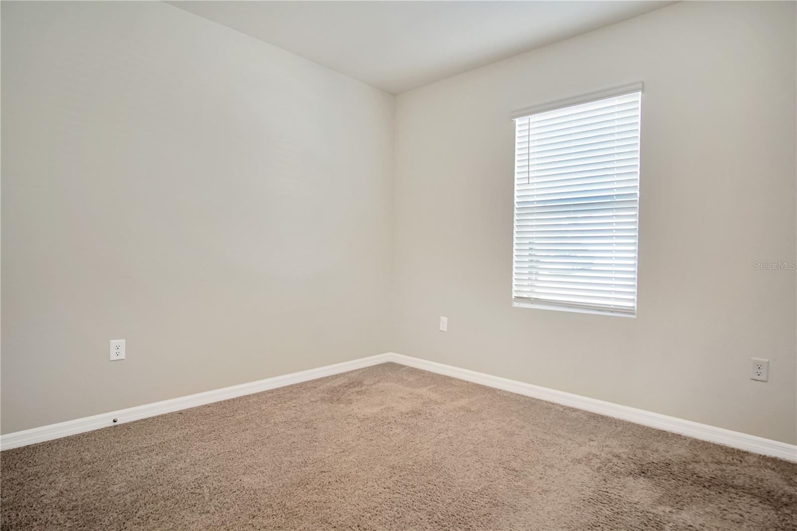 EDEN HILLS - Residential Lease