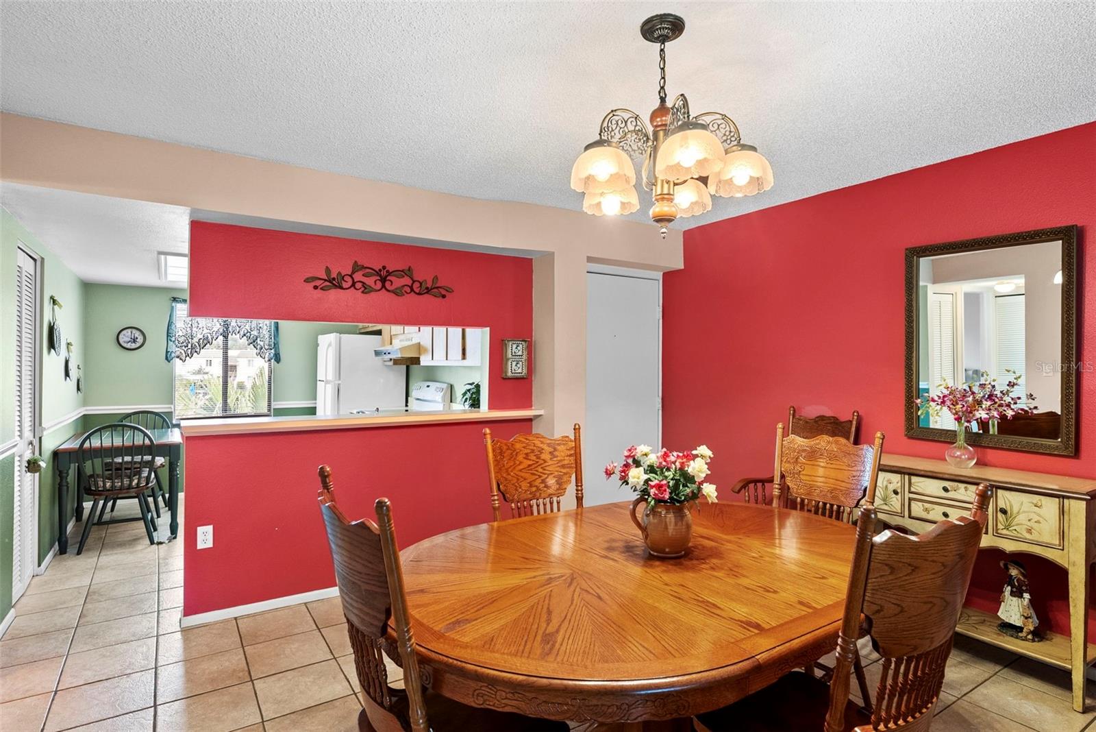 EAST LAKE WOODLANDS CYPRESS ESTATES - Residential
