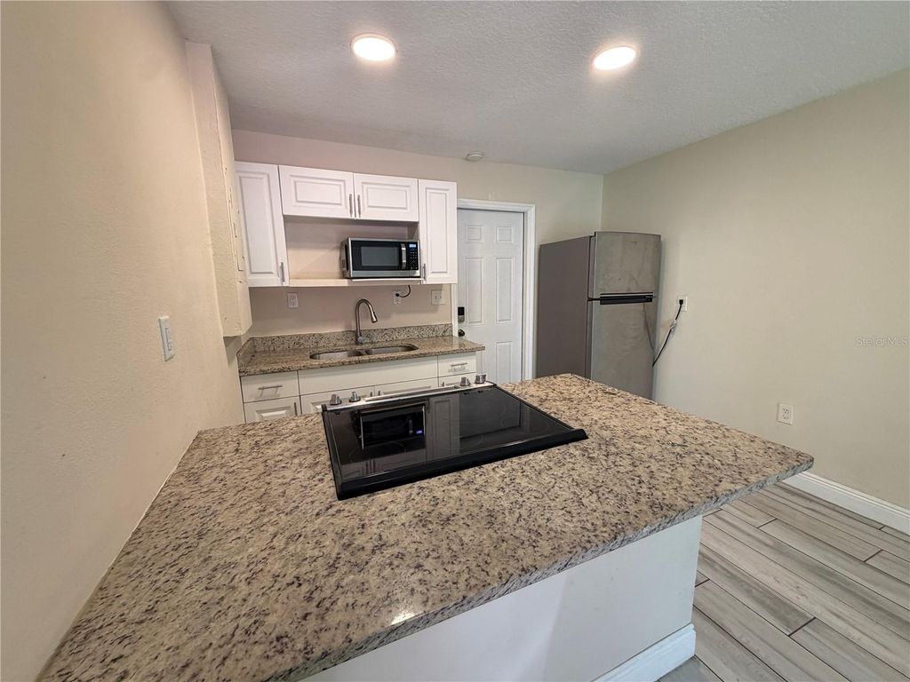 Photo of 810 8th Street, Saint Cloud, FL 34769 (MLS # O6398445)