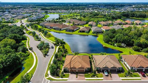 A home in PALMETTO