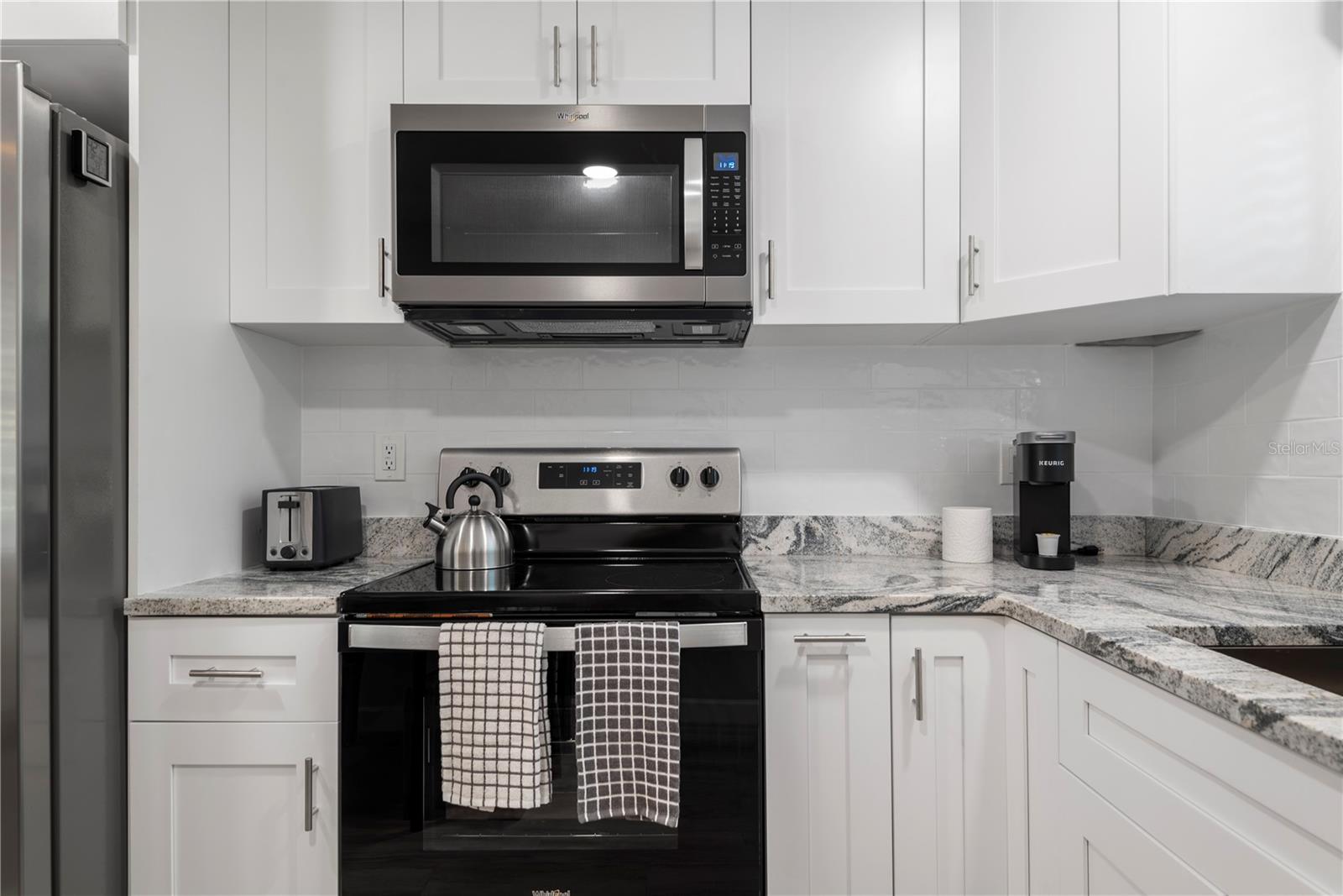 HARBOR HILLS PARK ADD - Residential Lease