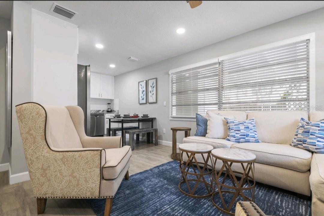 HARBOR HILLS PARK ADD - Residential Lease