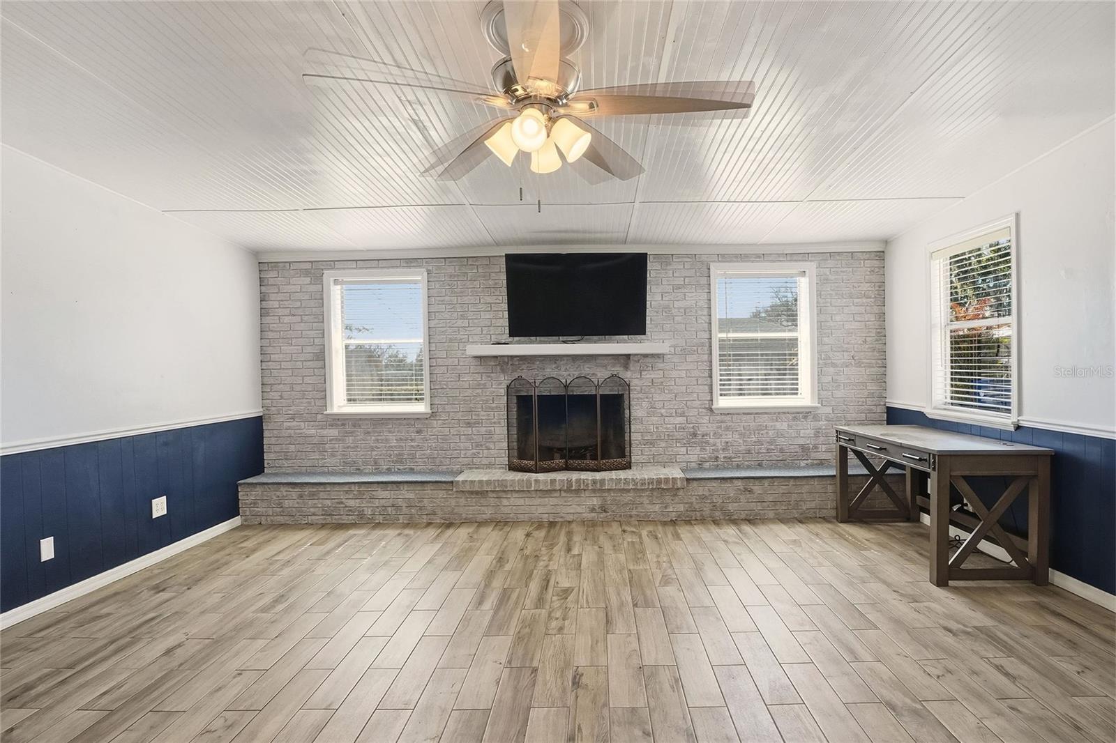 WINONA PARK - Residential