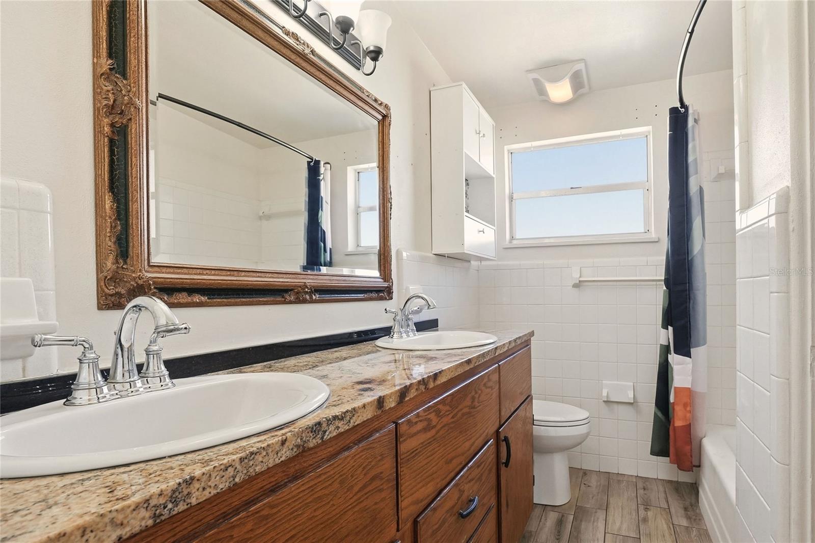 WINONA PARK - Residential