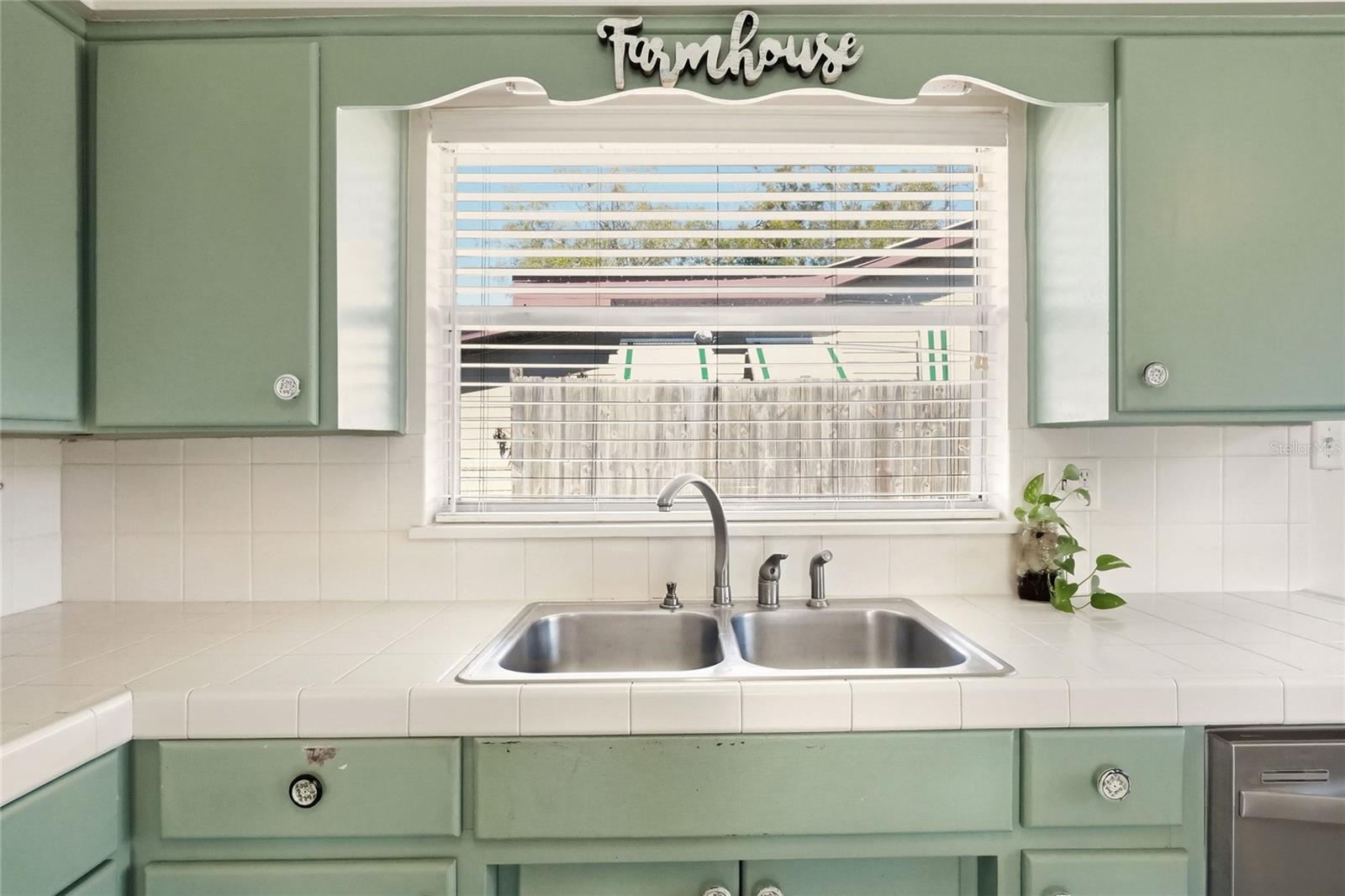 WINONA PARK - Residential