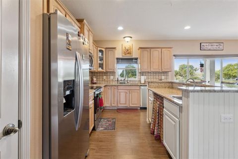 Tiny photo for 38901 County Road 44a, Umatilla, FL 32784 (MLS # G5105496)