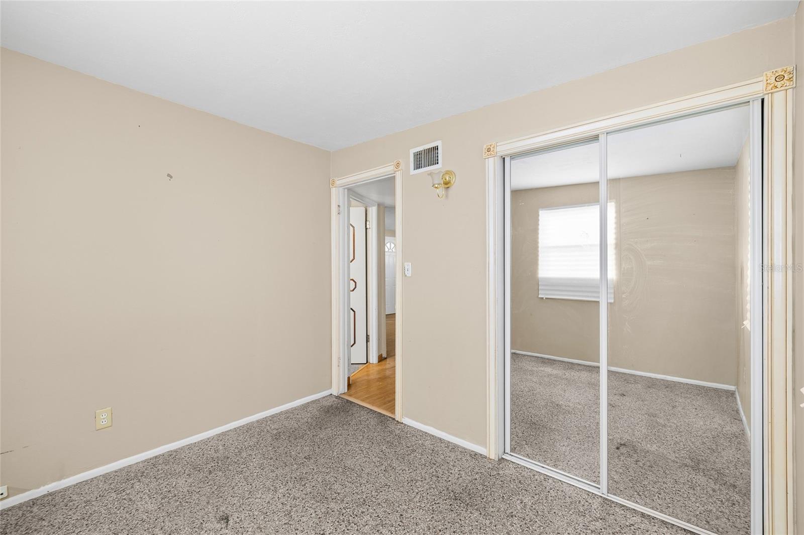 ORANGE LAKE VILLAGE 2 - Residential