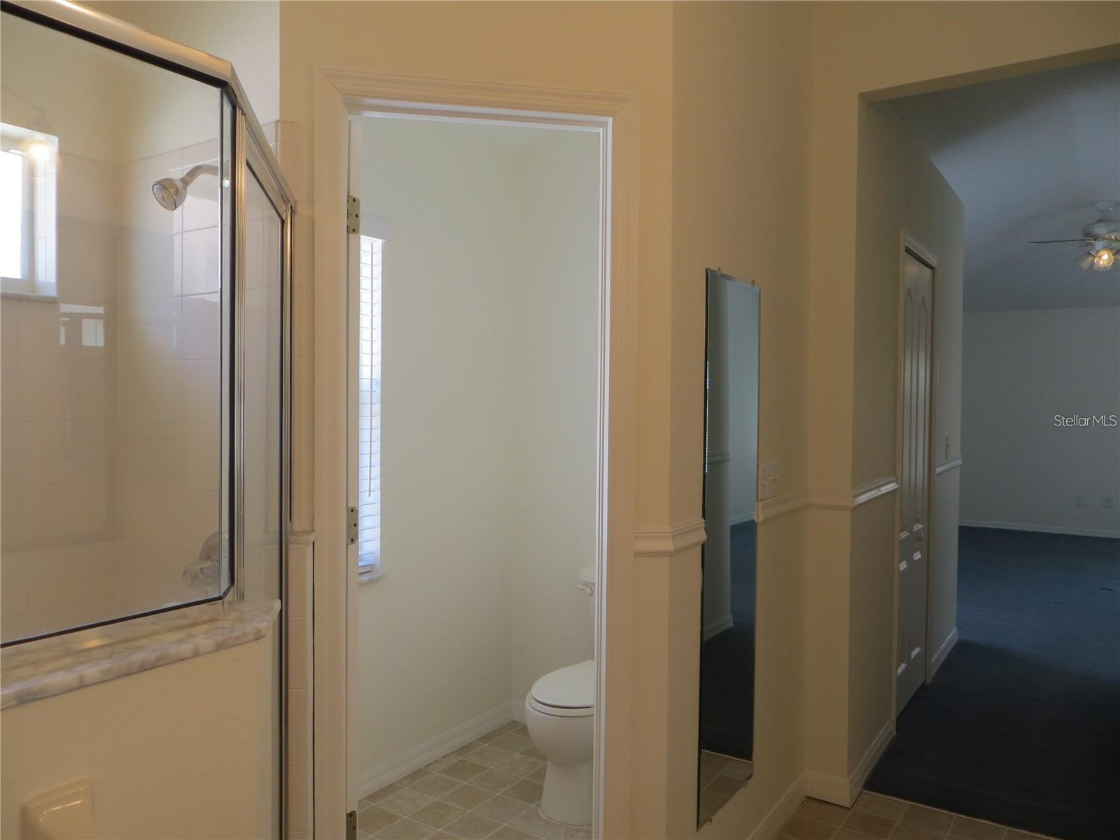 IVY LAKE ESTATES - Residential Lease