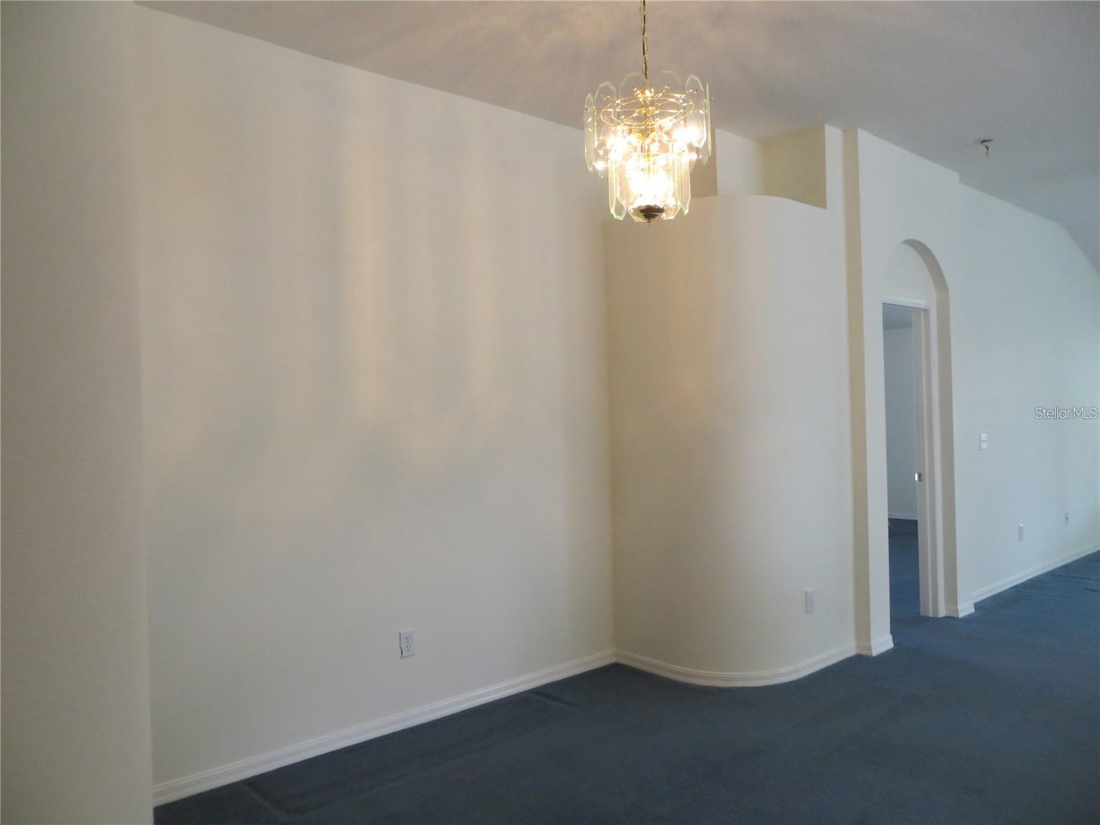 IVY LAKE ESTATES - Residential Lease