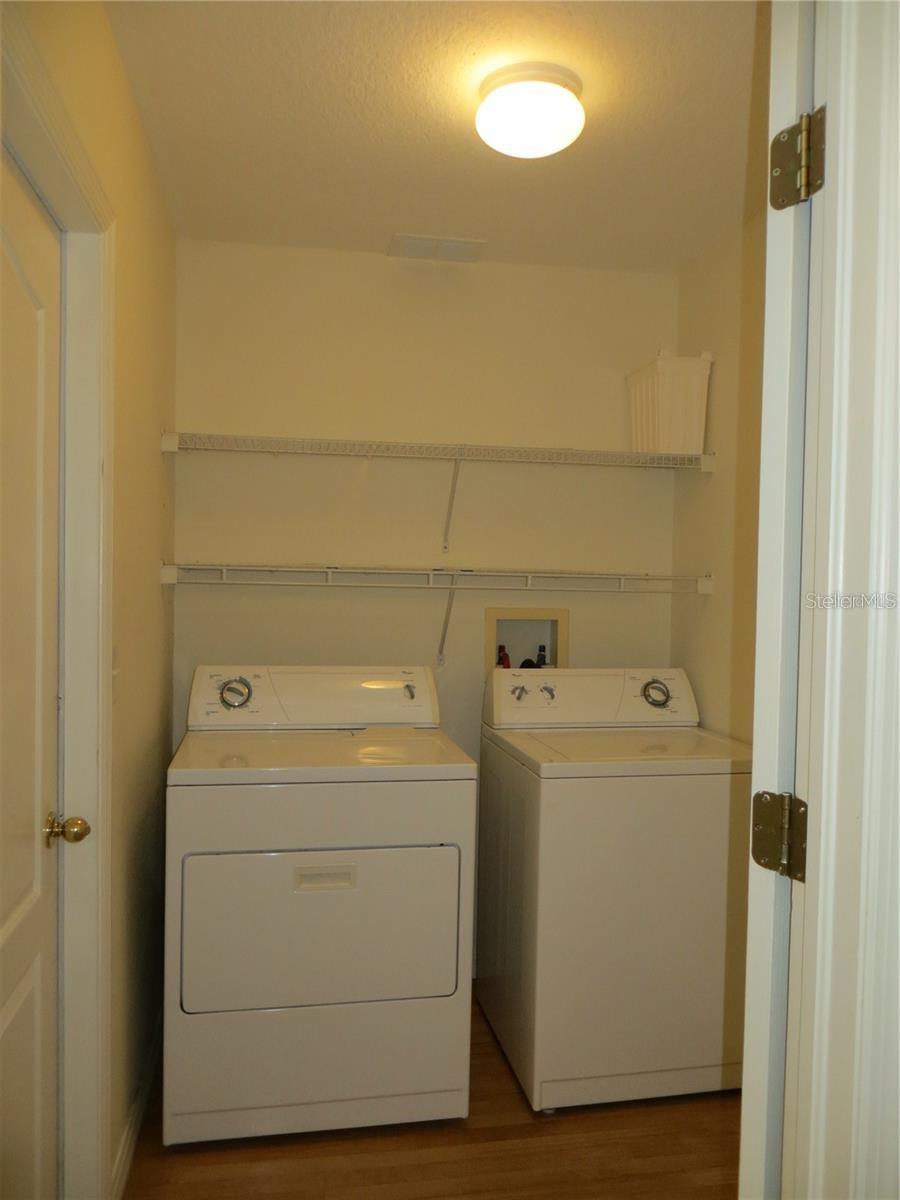 IVY LAKE ESTATES - Residential Lease