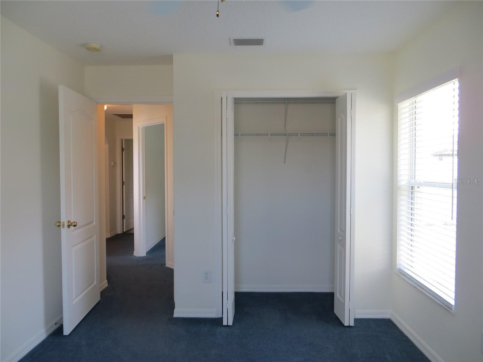 IVY LAKE ESTATES - Residential Lease