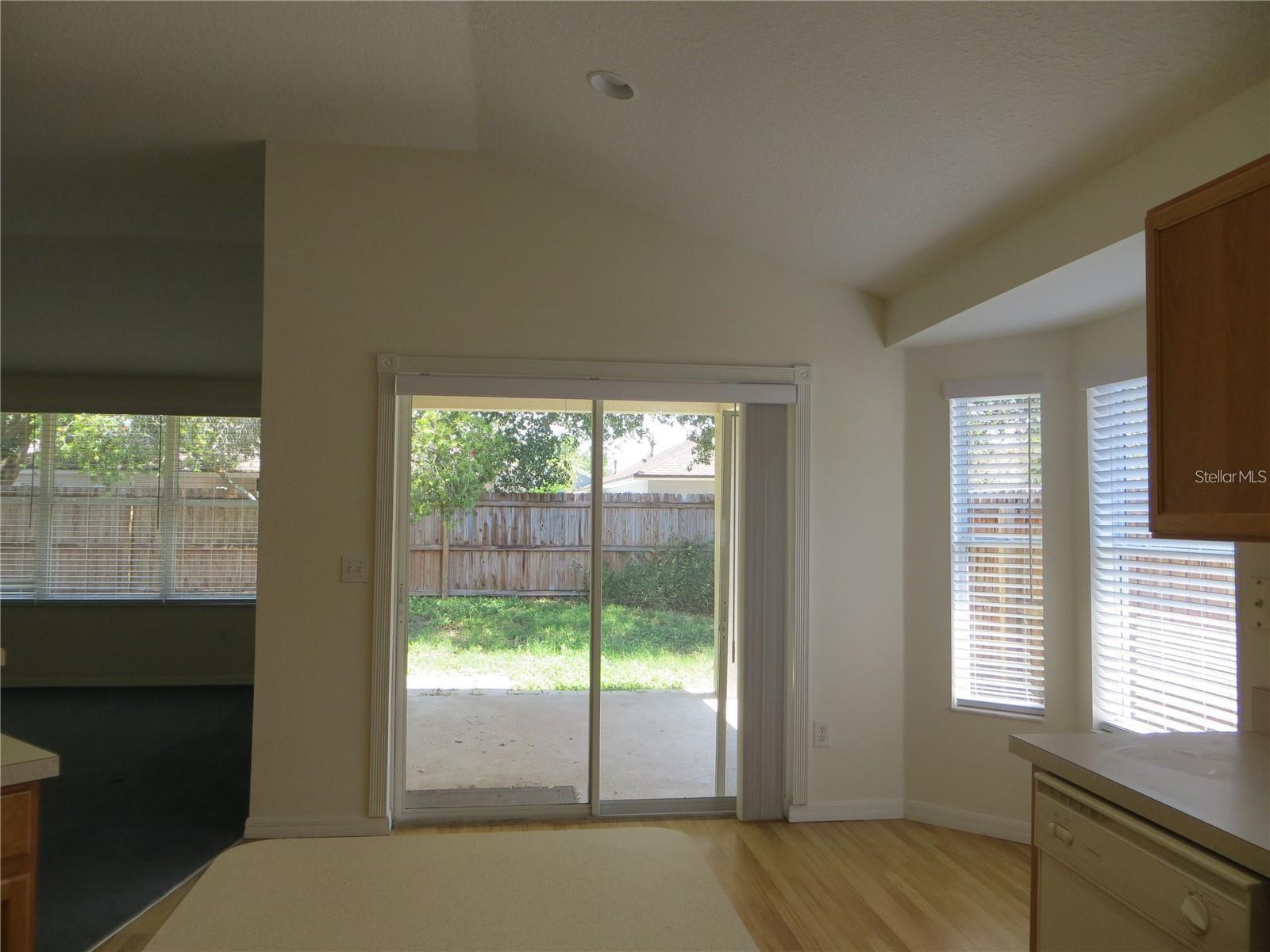 IVY LAKE ESTATES - Residential Lease