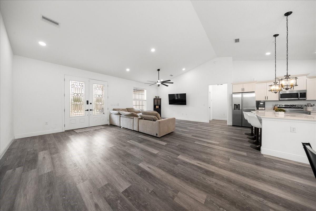 ROLLING HILLS UN 01 - Residential