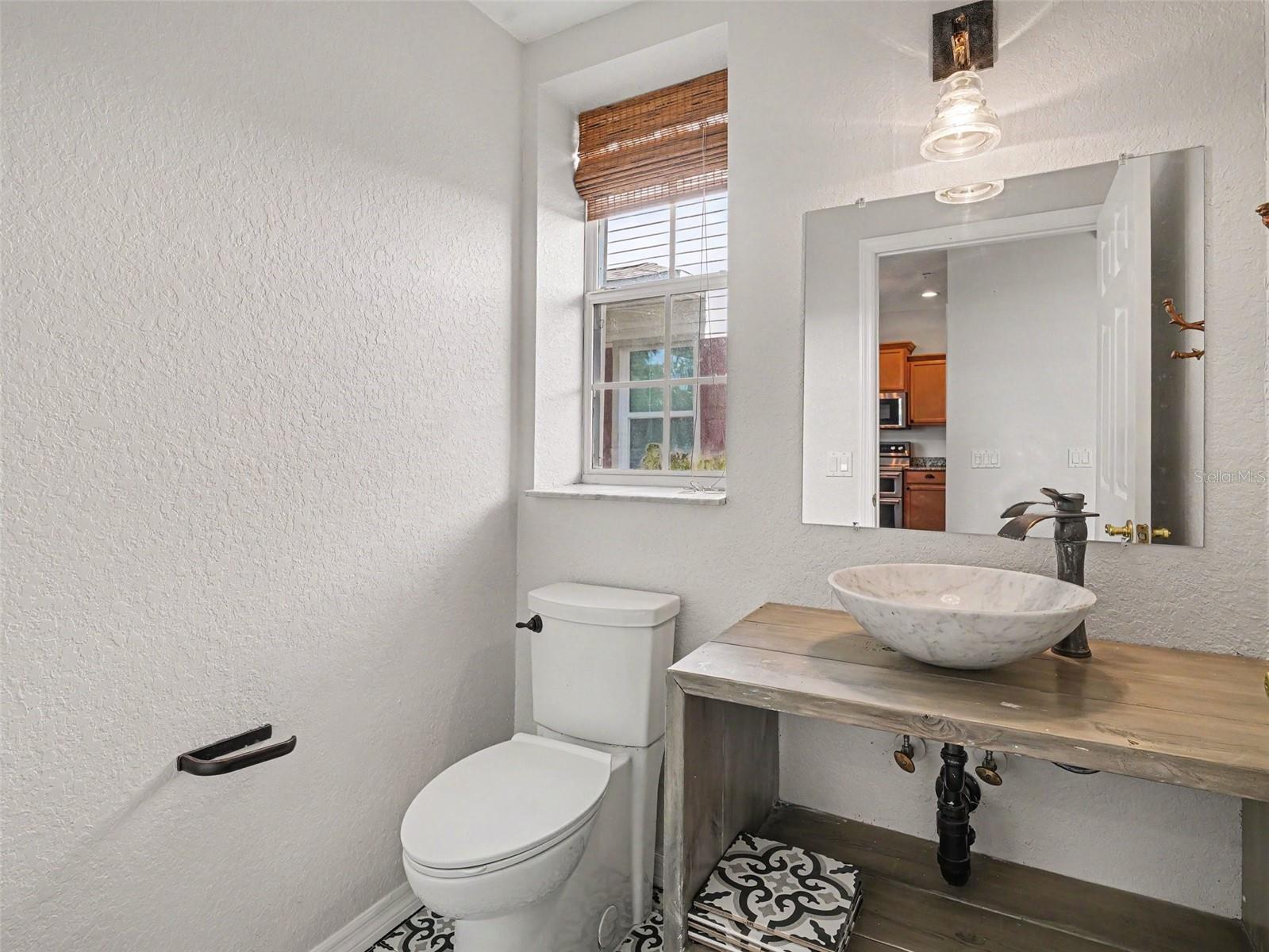 RIVERBAY TWNHMS PH ONE - Residential