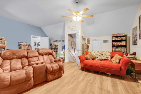 Tiny photo for 6024 Ocilla Loop, Clermont, FL 34714 (MLS # G5101692)