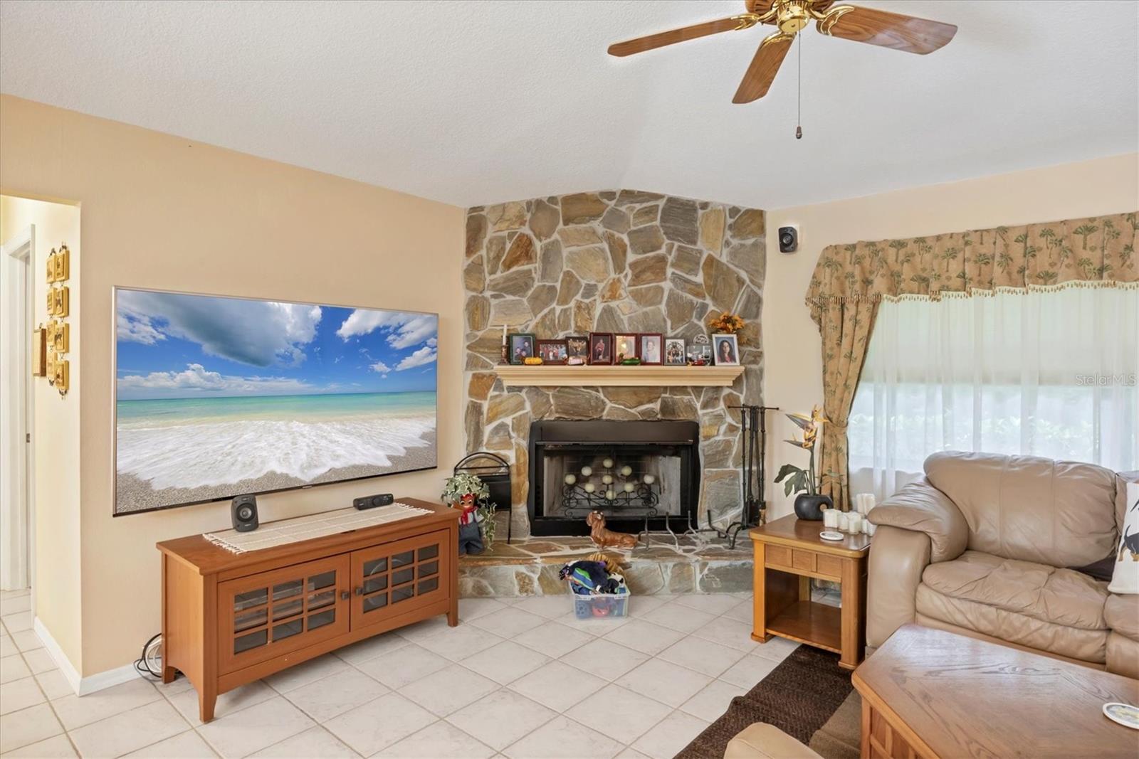 NORTH PORT CHARLOTTE ESTATES - Residential