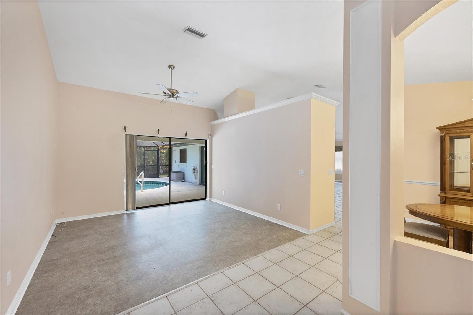 NORTH PORT CHARLOTTE ESTATES - Residential