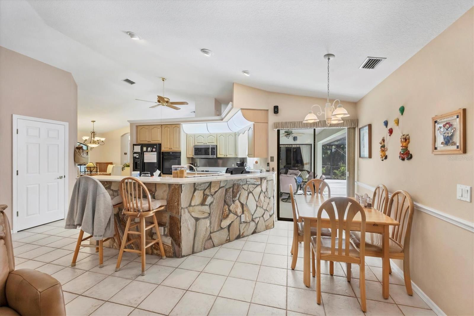 NORTH PORT CHARLOTTE ESTATES - Residential