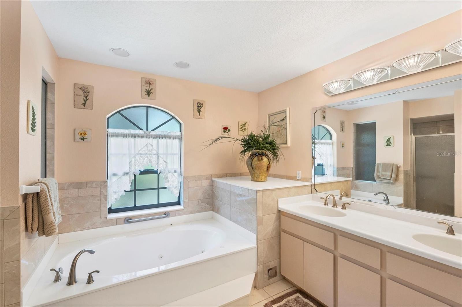 NORTH PORT CHARLOTTE ESTATES - Residential