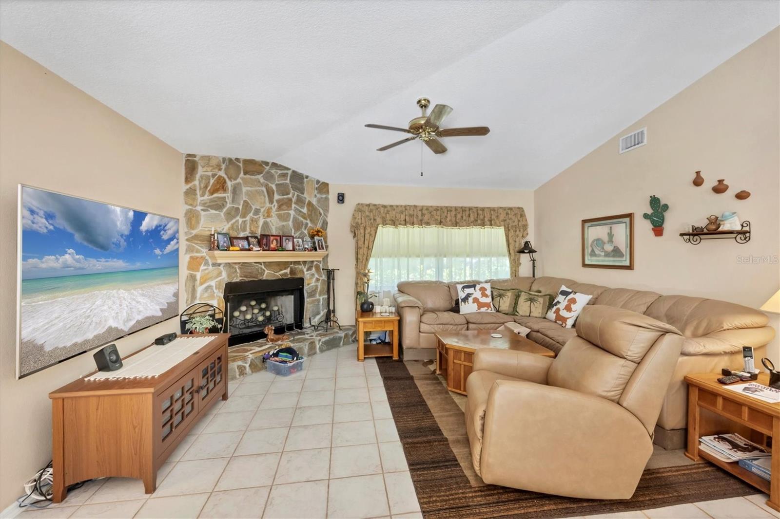 NORTH PORT CHARLOTTE ESTATES - Residential