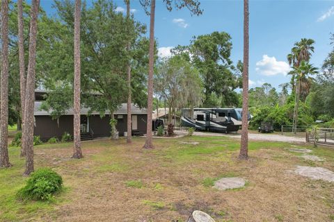 3807 TIMBERLAKE ROAD N LAKELAND FL 33810