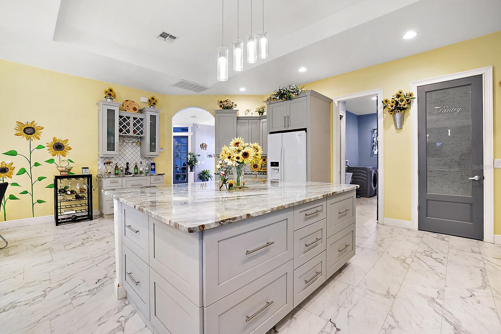 BELLEVIEW HEIGHTS ESTATE - Residential Lease