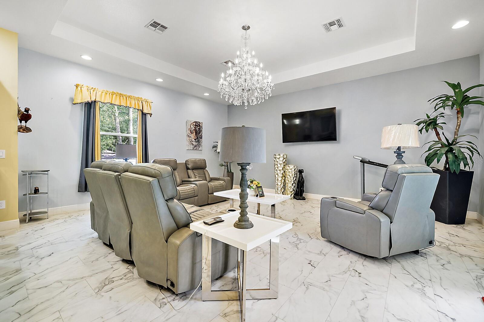 BELLEVIEW HEIGHTS ESTATE - Residential Lease