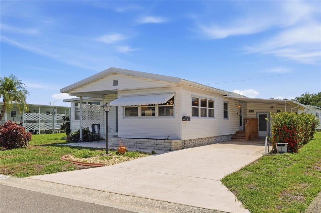 Photo of 1208 44th Avenue Drive E, Ellenton, FL 34222 (MLS # A4700476)