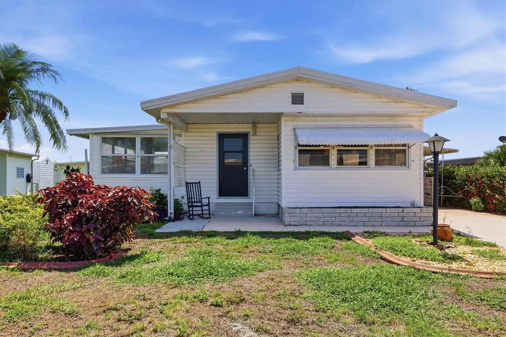 Photo of 1208 44th Avenue Drive E, Ellenton, FL 34222 (MLS # A4700476)