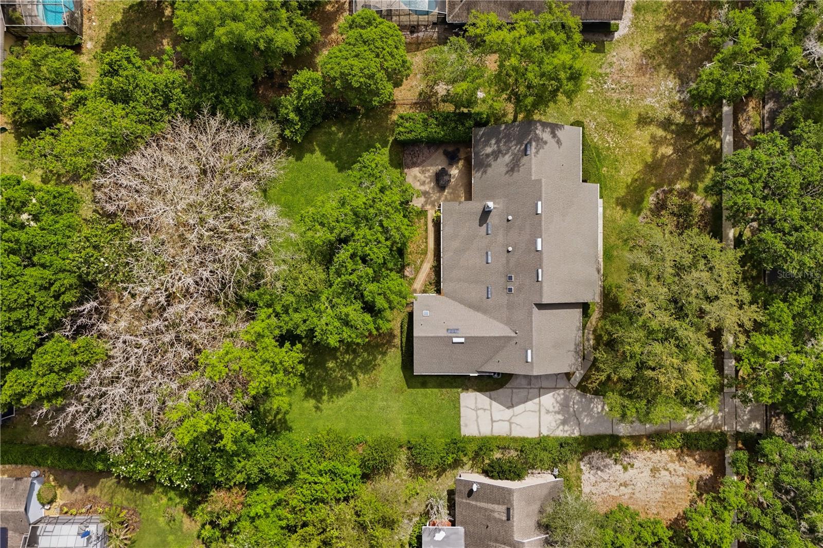 7141 WOODED VILLAGE LANE