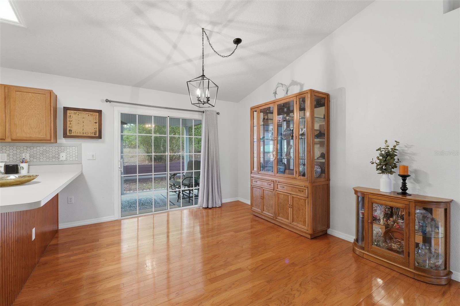 ROYAL HIGHLANDS - Residential