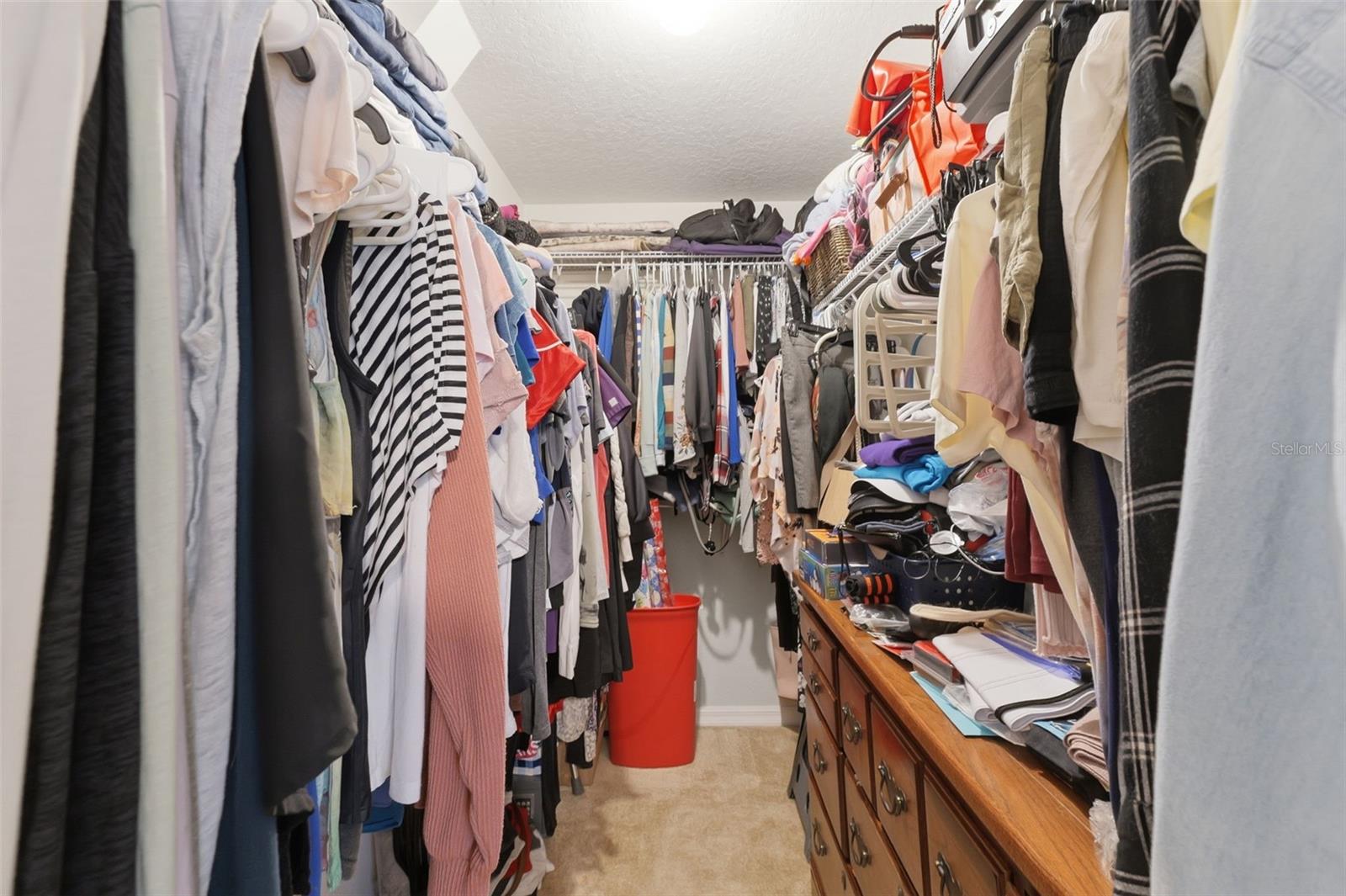 ROYAL HIGHLANDS - Residential