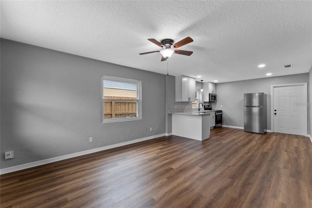 Photo of 2441 S Mills Avenue, Orlando, FL 32806 (MLS # O6398641)