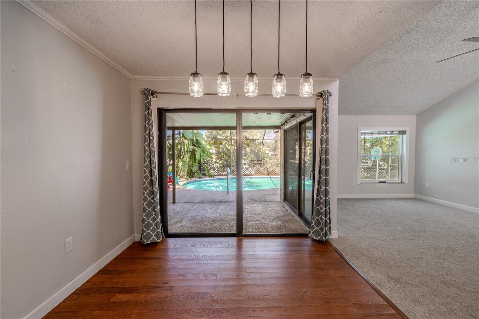 LAKE ST GEORGE-UNIT 1 - Residential Lease