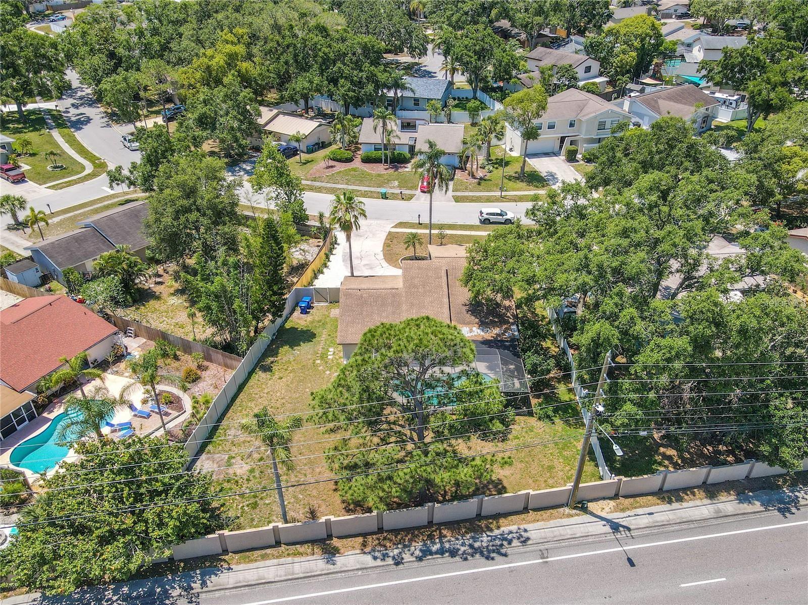 LAKE ST GEORGE-UNIT 1 - Residential Lease