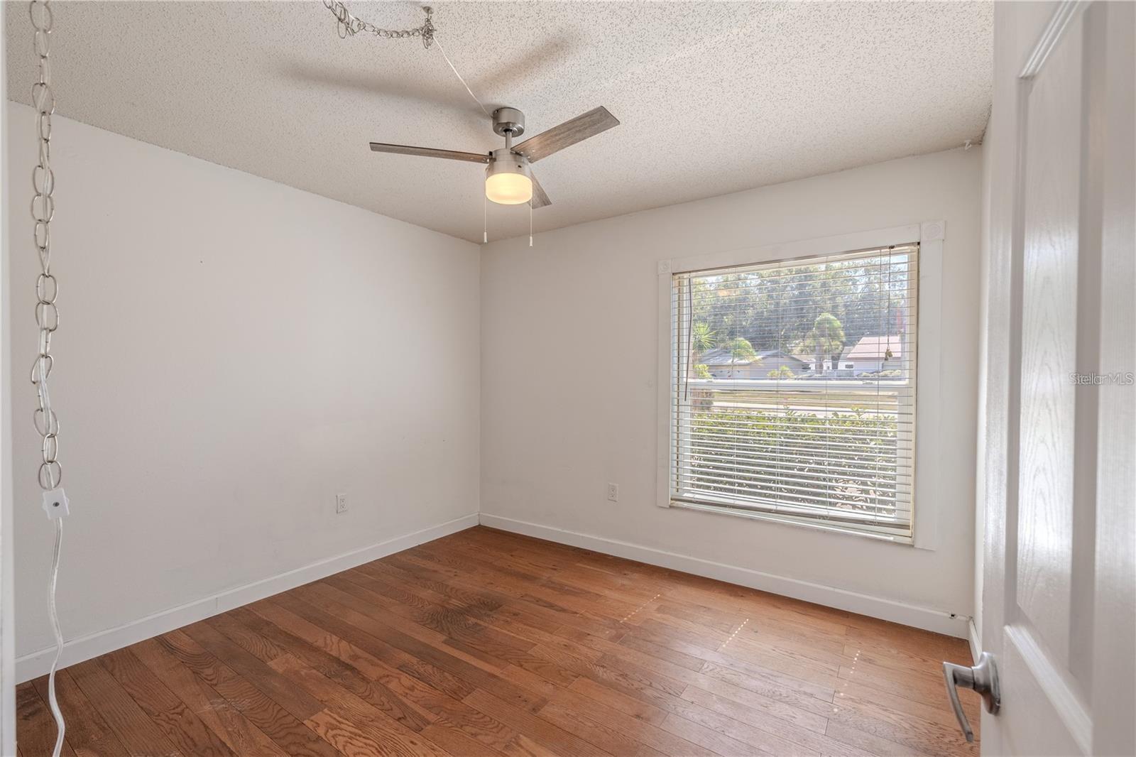 LAKE ST GEORGE-UNIT 1 - Residential Lease