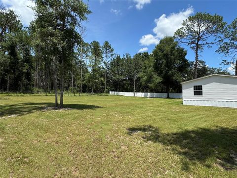 A home in DUNNELLON