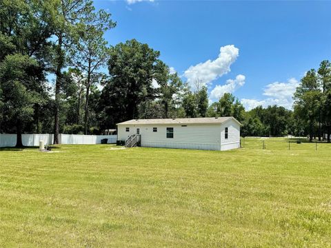 A home in DUNNELLON