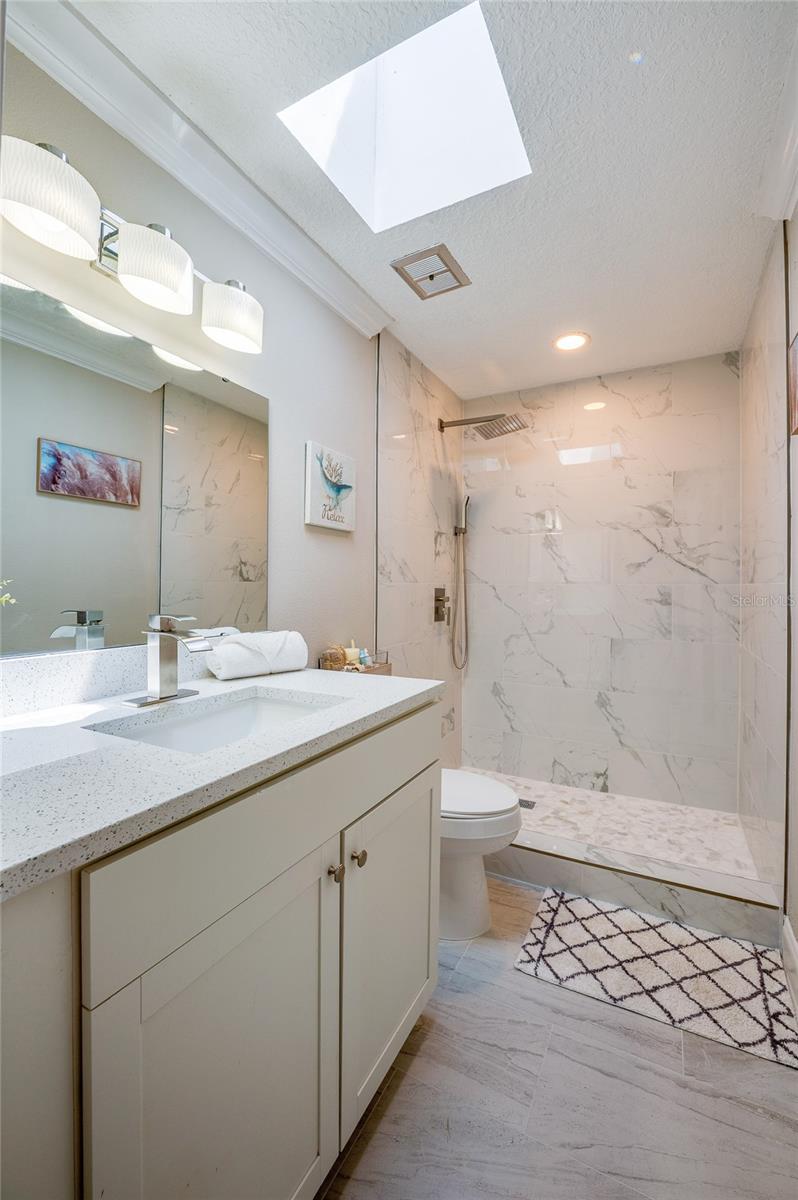 WOODMERE SOUTH UN 02 - Residential