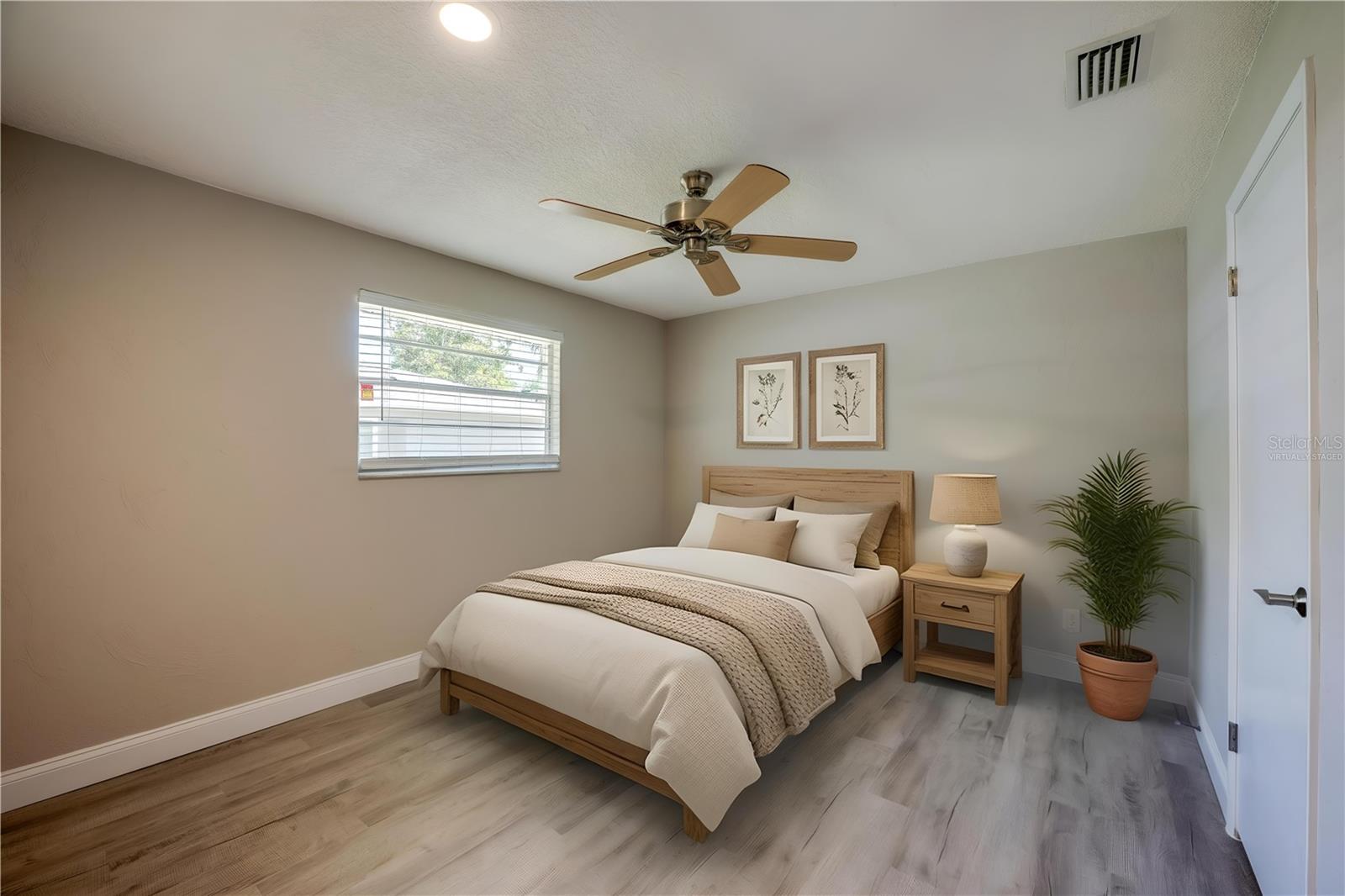 WOODMERE SOUTH UN 02 - Residential