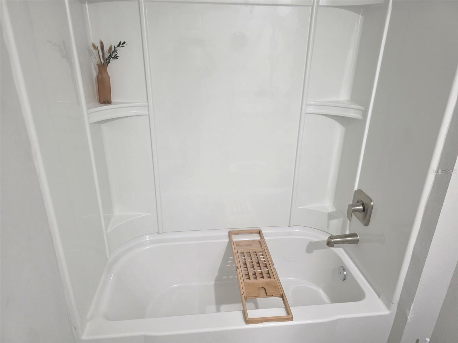 HARRINGTON A B SUB - Residential Lease