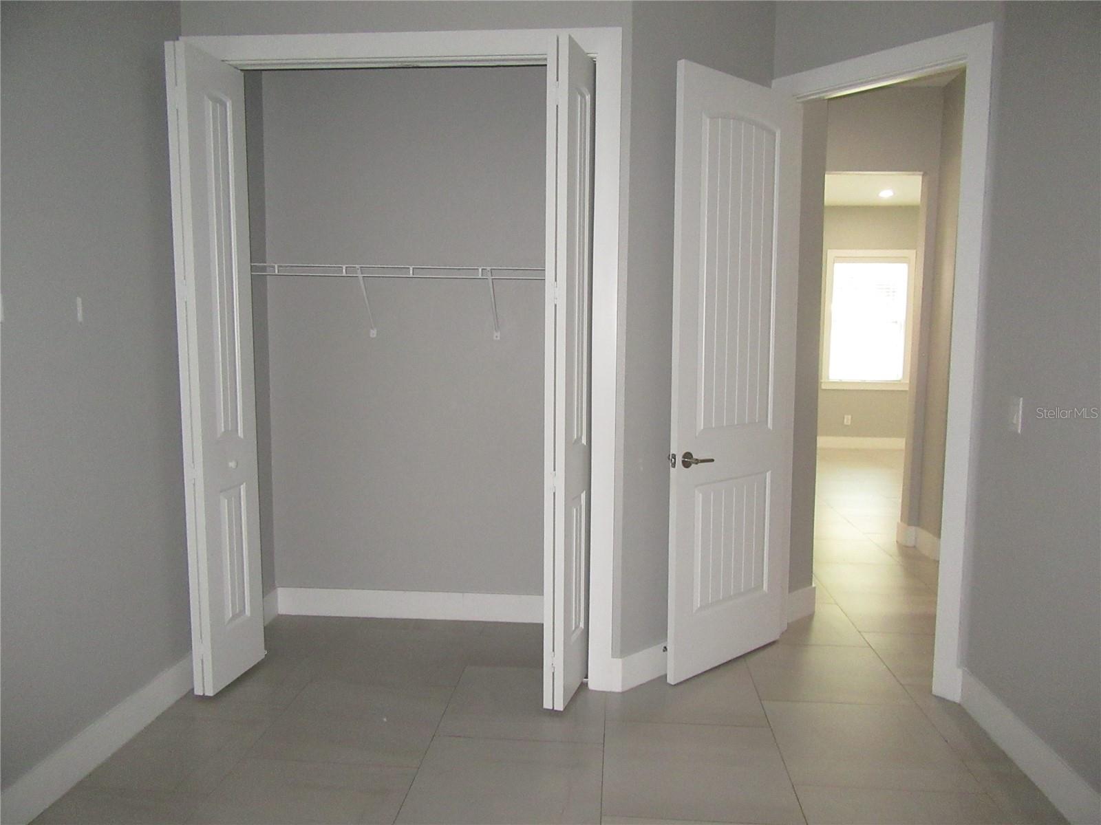 AVON SPGS - Residential