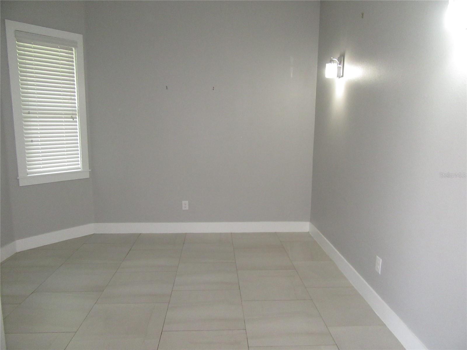 AVON SPGS - Residential