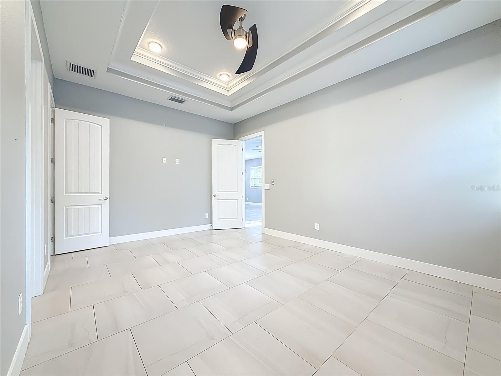 AVON SPGS - Residential