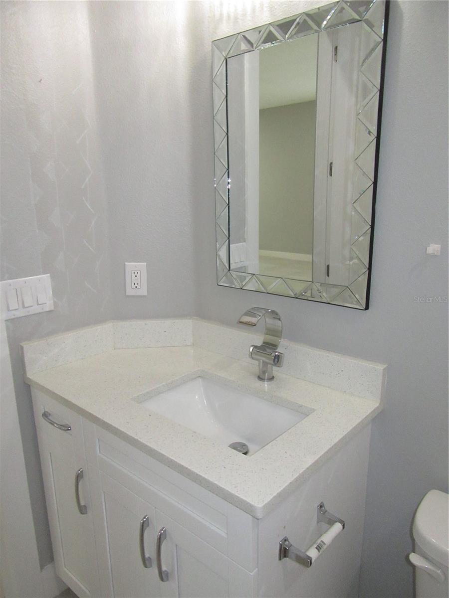 AVON SPGS - Residential