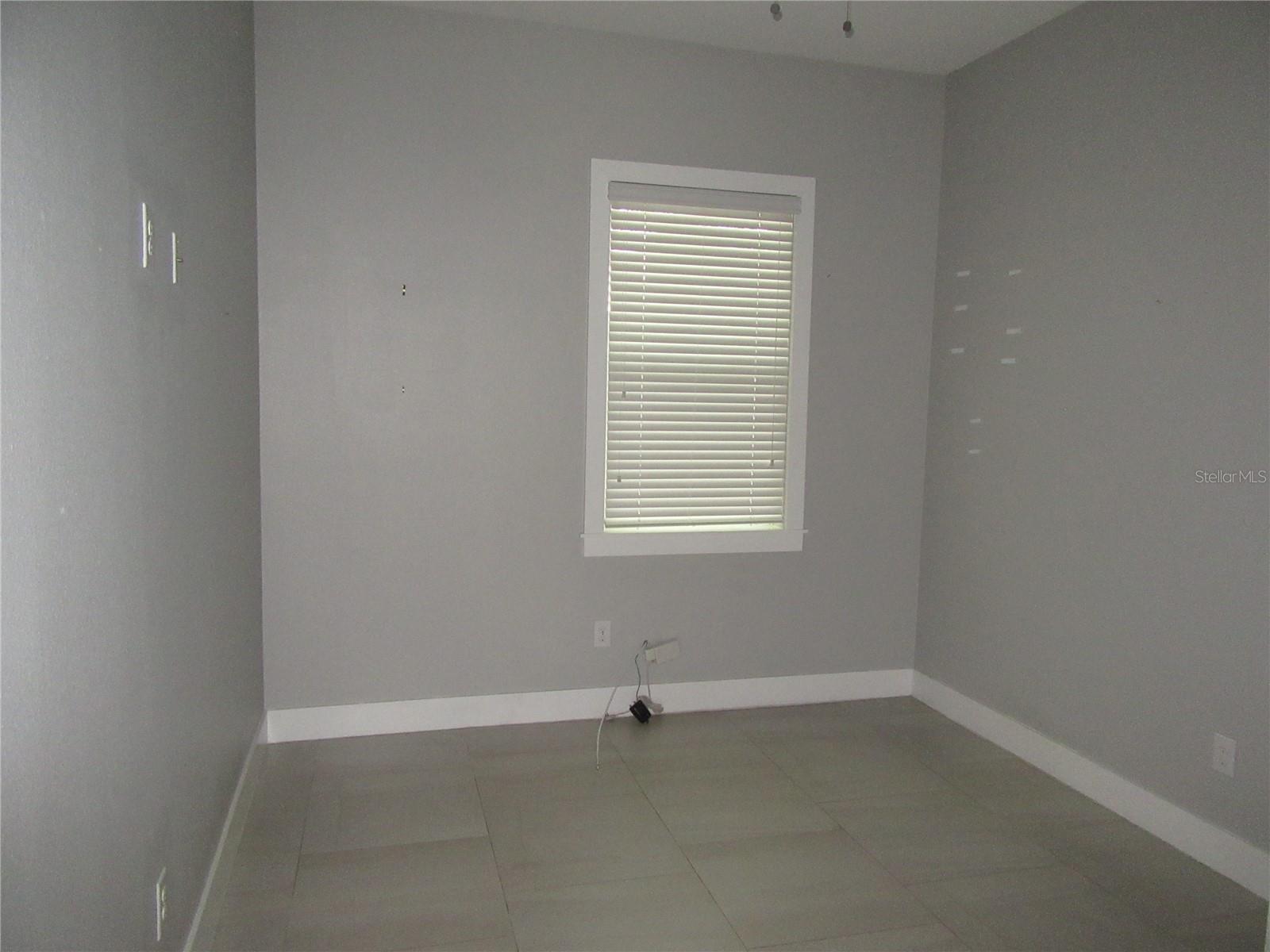 AVON SPGS - Residential