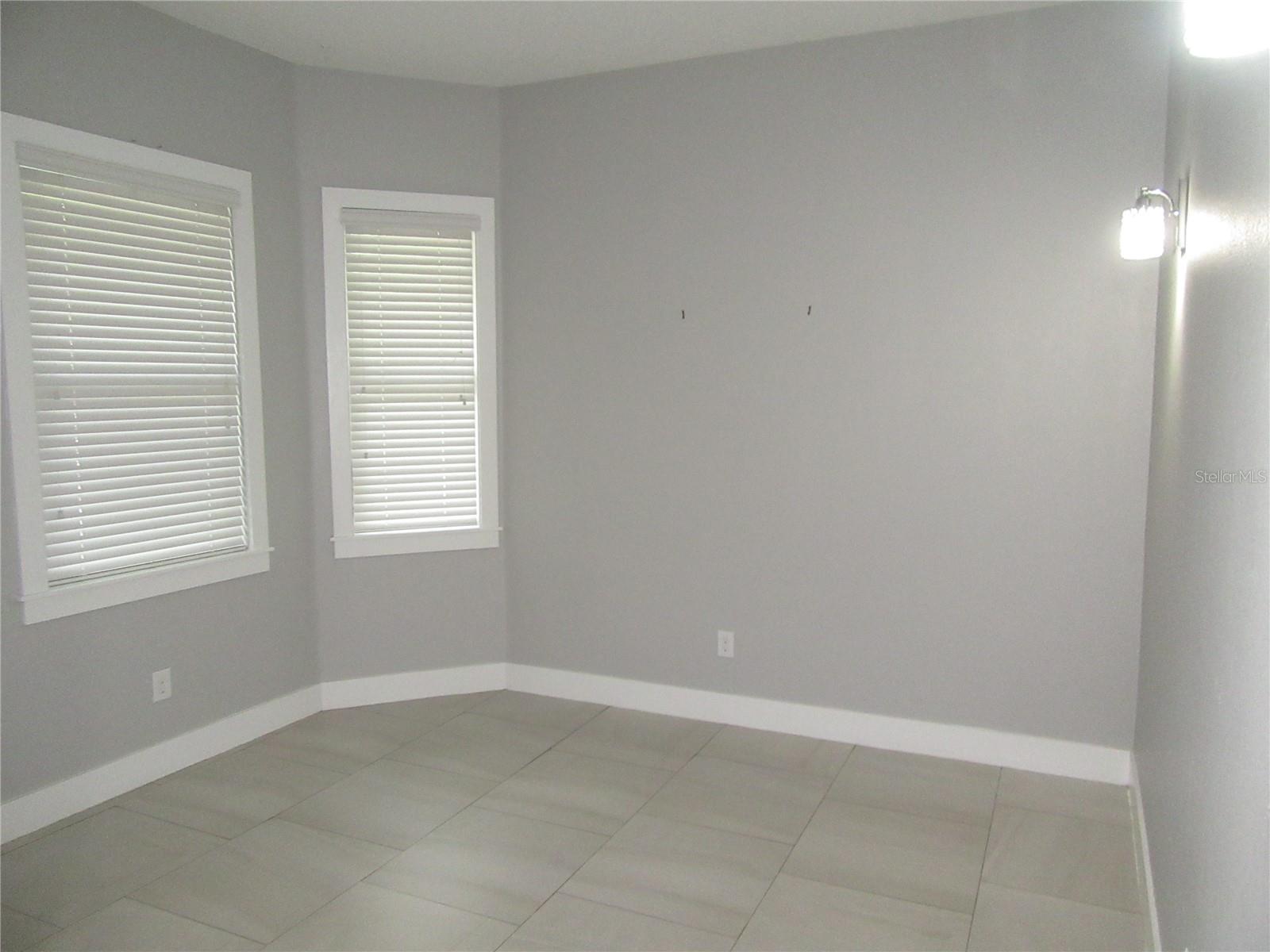 AVON SPGS - Residential