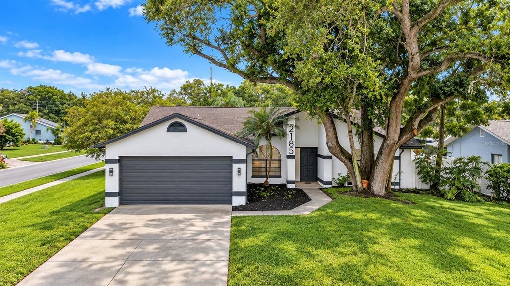 Photo of 2185 Little Brook Lane, Clearwater, FL 33763 (MLS # TB8545796)