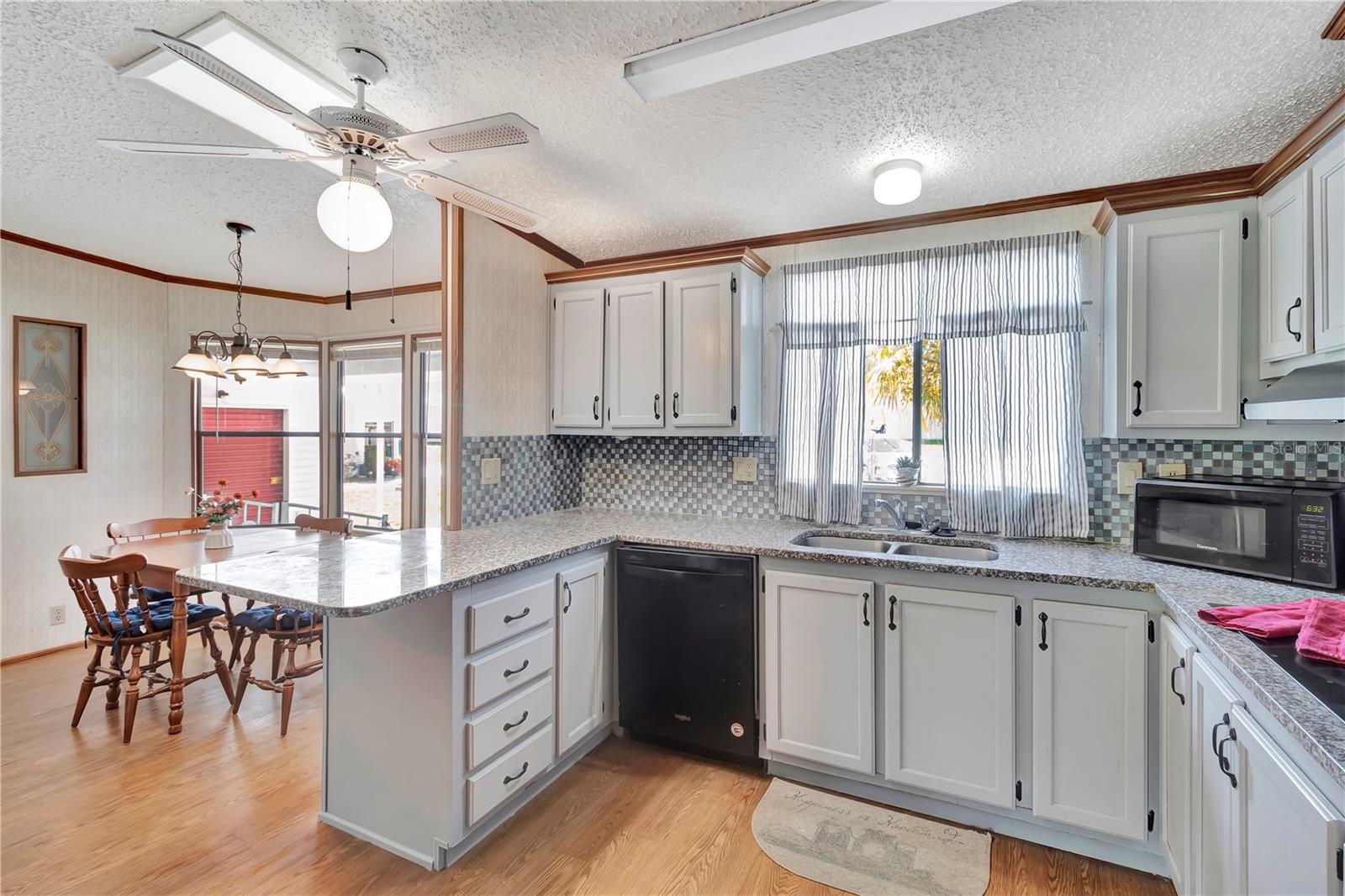 ZELLWOOD STATION COOP MH PARK - Residential