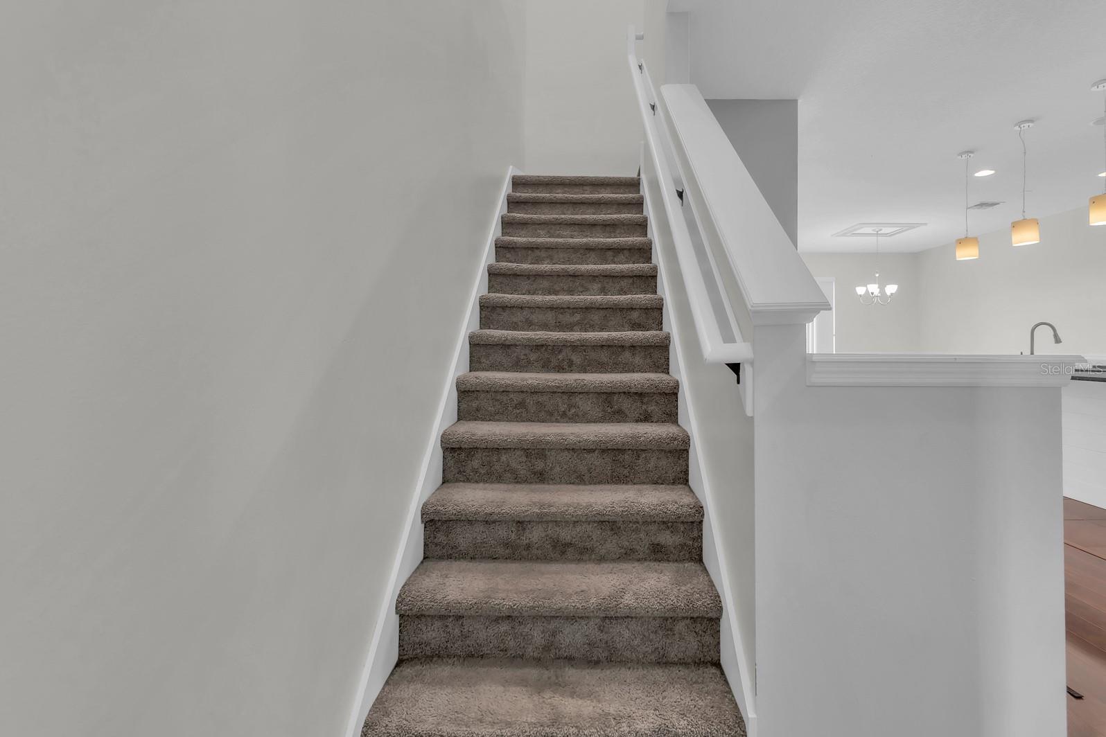 RIVERVIEW TWNHMS PH II - Residential